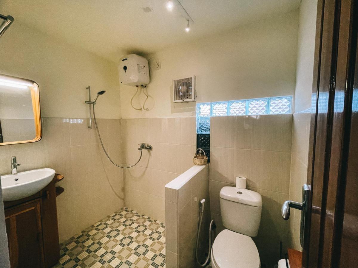 Cool Breeze Authentic Hotel Labuan Bajo Komodo Exterior foto