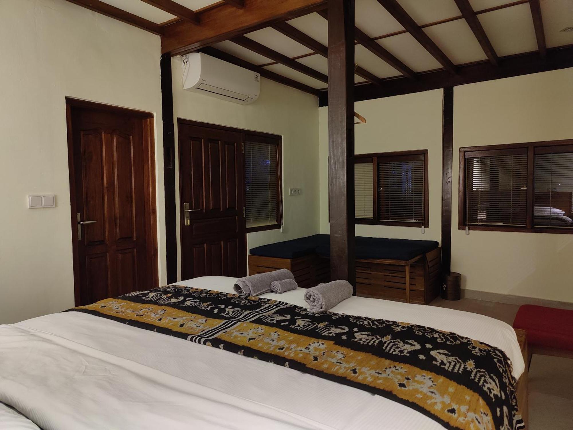 Cool Breeze Authentic Hotel Labuan Bajo Komodo Exterior foto